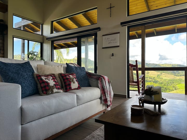 The Magnolia Ranch - ‘Mountain Mist’ Cabin - Jarabacoa