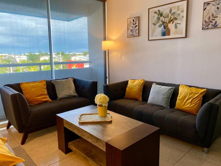 Smart 2br Stay Wifi | Pools | Gated 24/7 - Cancún