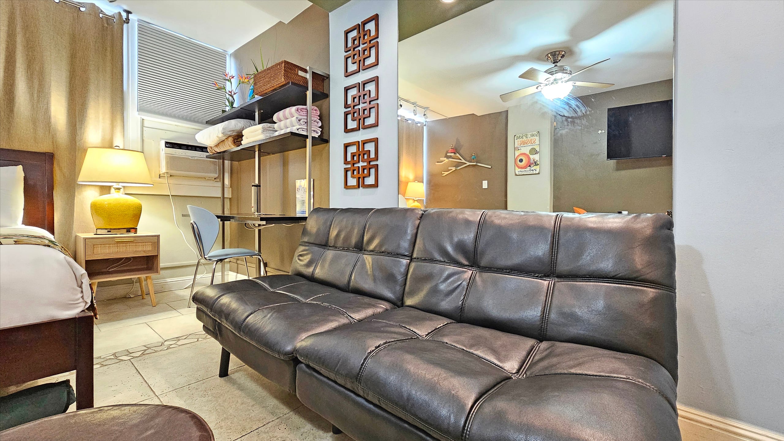 WG701 | Get Away Suite 701—Waikῑkῑ Grand Hotel® - Image 3