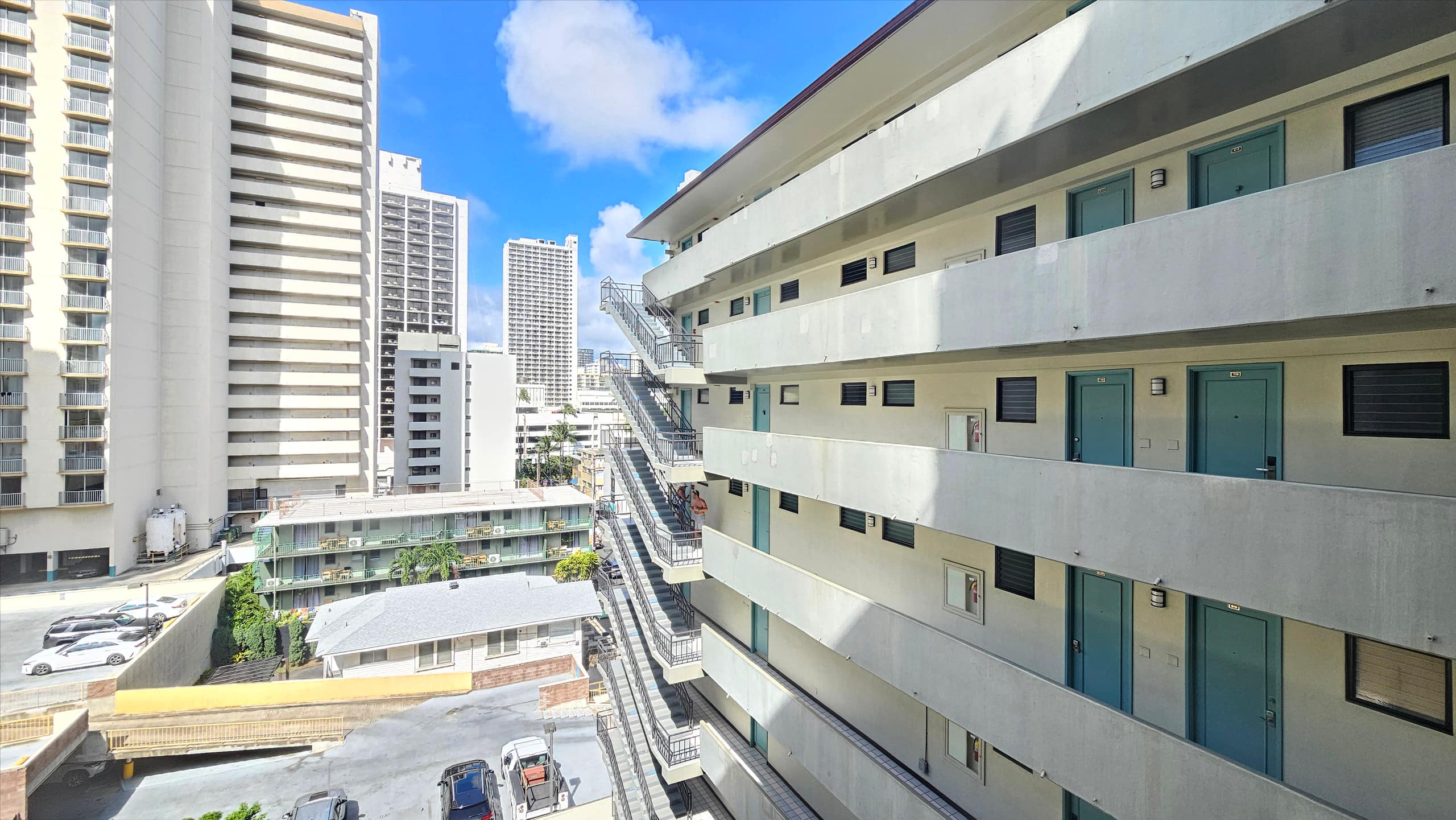 WG701 | Get Away Suite 701—Waikῑkῑ Grand Hotel® - Image 34