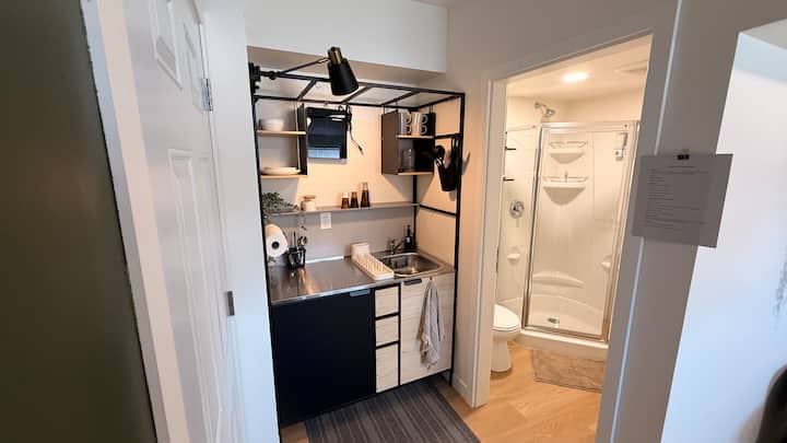 Studio 7 – Mighty, Modern, Fully Equipped - Winkler