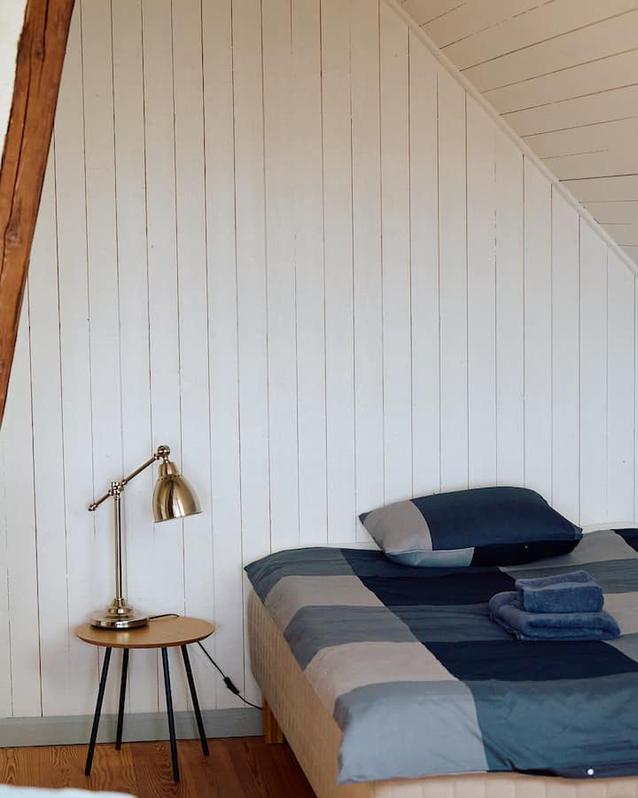 เตียงขนาด 120 ซม. ที่สบาย นอนได้ 2 คน (สบาย) 