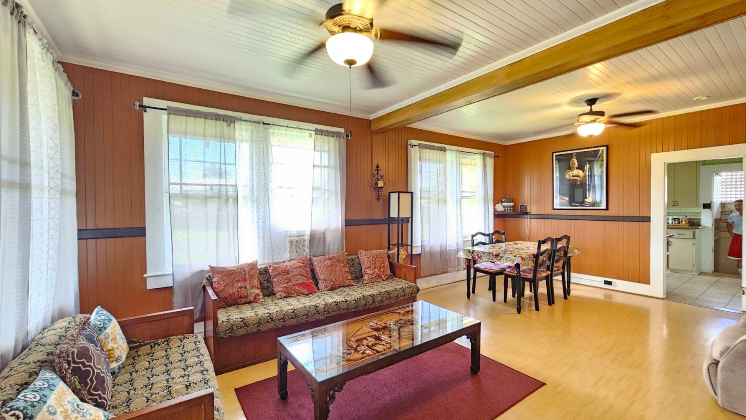 Home in Hilo · ★4.52 · 3 bedrooms · 3 beds · 2 private baths - Image 4