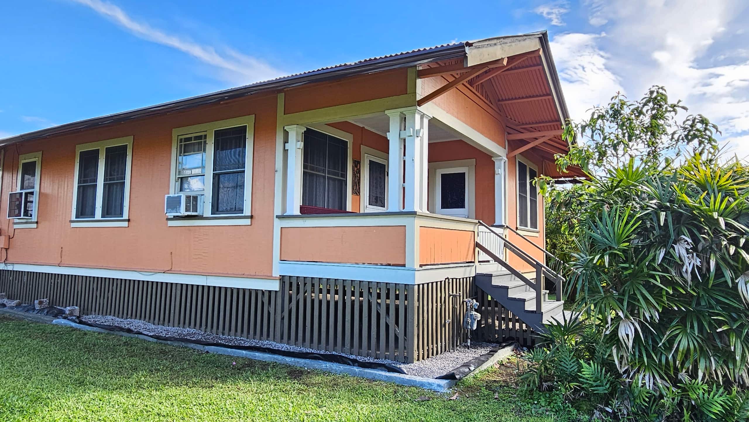 Home in Hilo · ★4.52 · 3 bedrooms · 3 beds · 2 private baths - Image 15