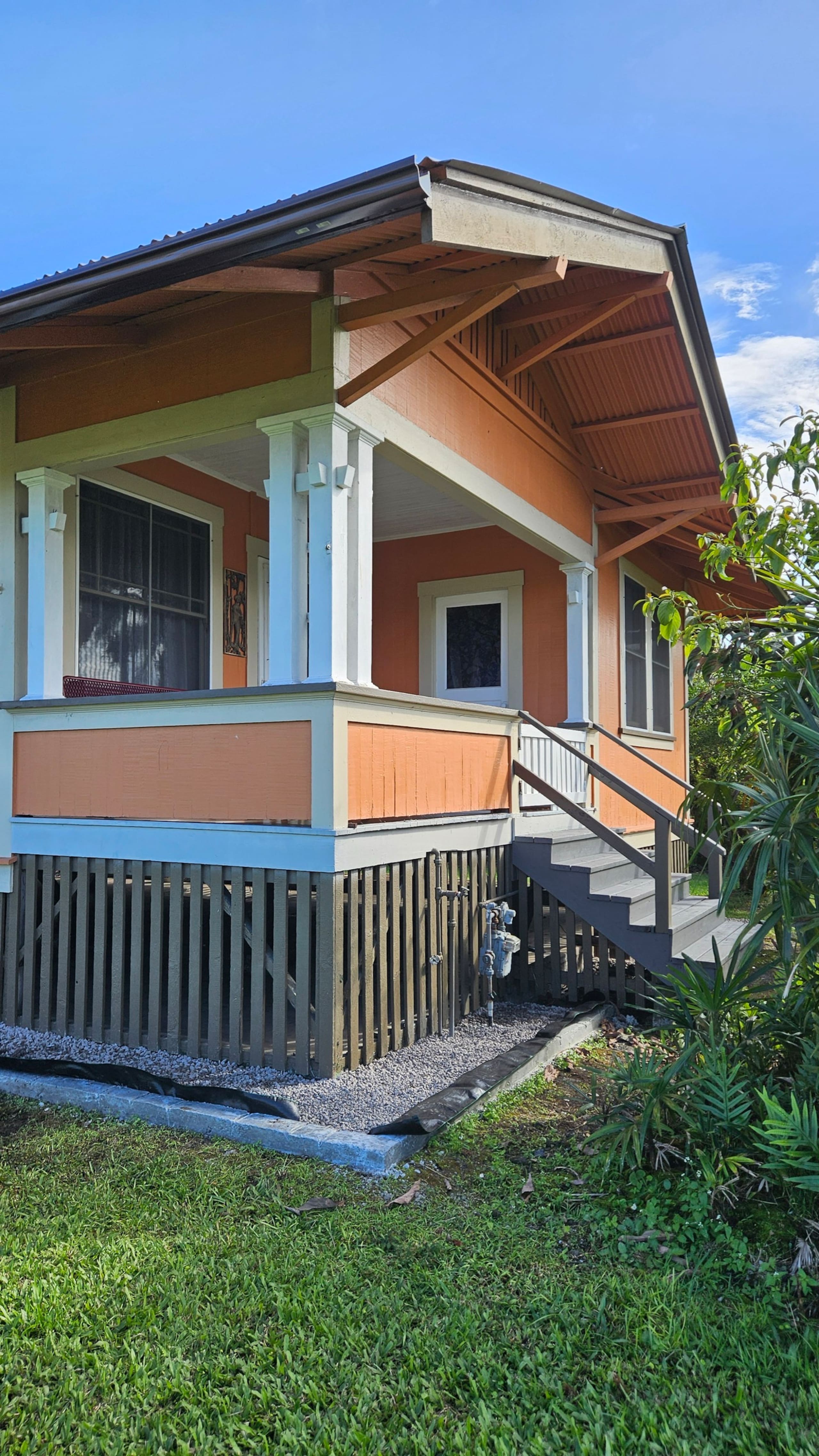 Home in Hilo · ★4.52 · 3 bedrooms · 3 beds · 2 private baths - Image 17