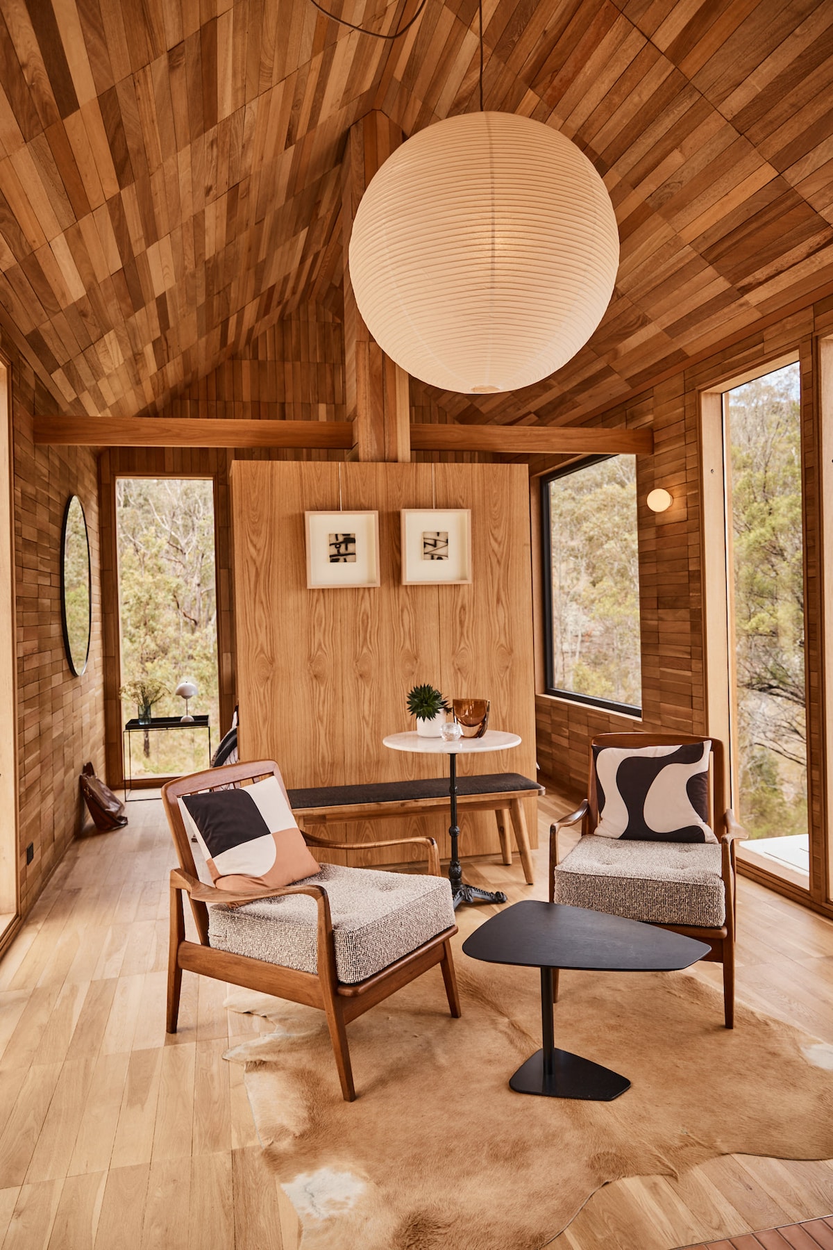 Image showcasing Best Luxury Hotels: 8 Off-the-Grid Escapes for Ultimate Relaxation