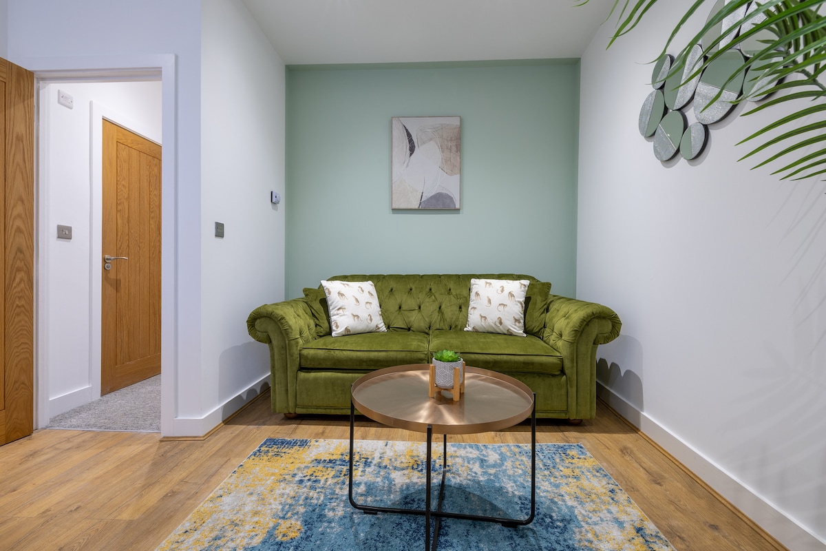 Top performing Airbnb: Cosy Central Flat | Stylish & Modern in Falmer