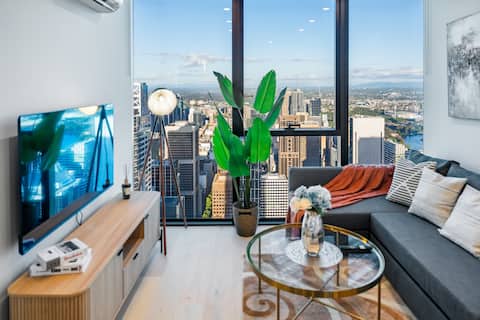 Top performing Airbnb: Spencer Skyline Level 73 Residence in Docklands