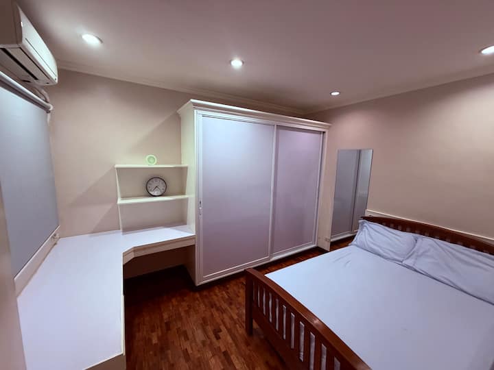 غرفة النوم 2