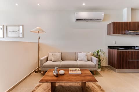 Top Airbnb: Lagoon & Sea Views - Designer loft in Cancún in Supermanzana 6