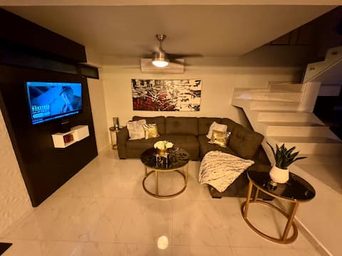 Top Airbnb: Comfy House w/ Private Pool | family friendly in Nueva Linda Vista