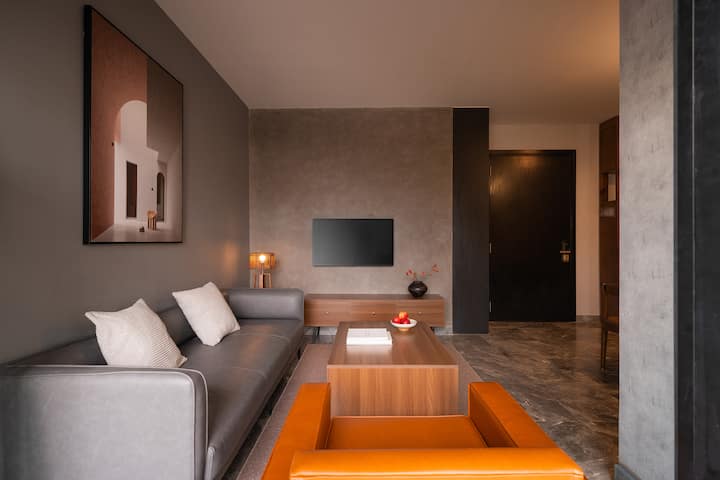 Luxurious Cozy 3br/infinity Pool/river View/gym - Hô Chi Minh-Ville