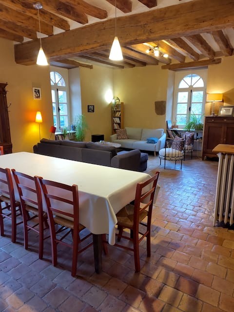 Beautiful castle farm 10 min from Le Mans