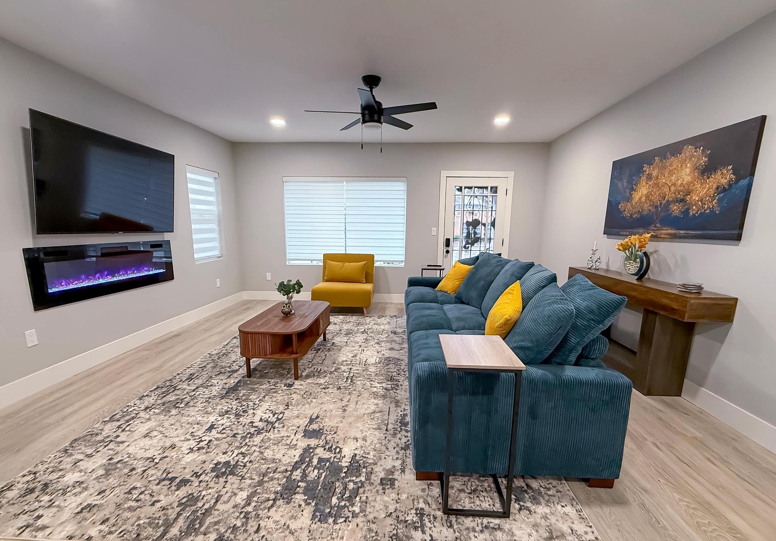 Stylish Remodeled Home Near R Street & Capitol - Photo 3