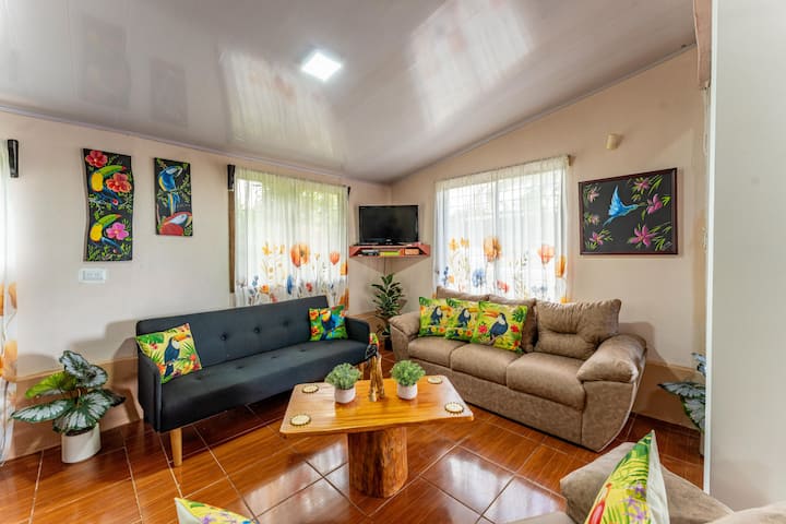 Toucan River Retreat - River Access, Ac & Jacuzzi - 哥斯大黎加