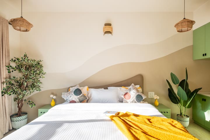 Bedroom 3 image 2