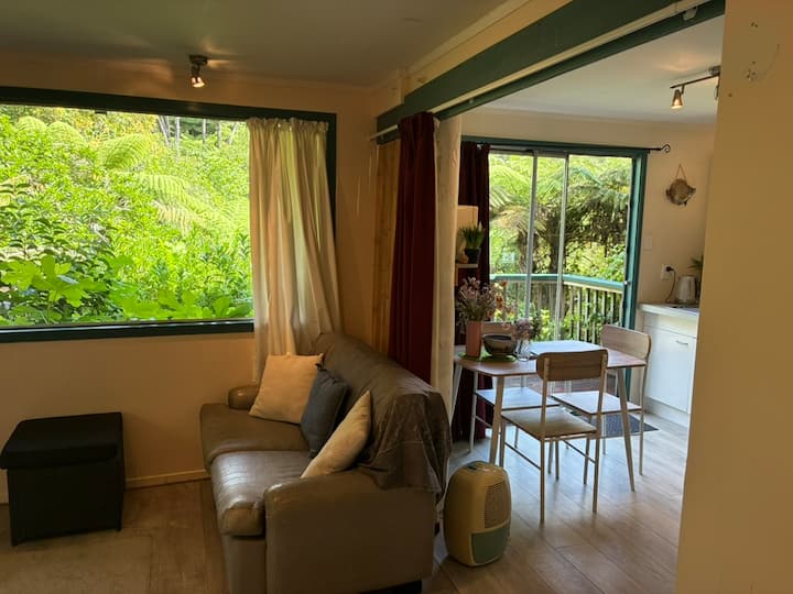 Mill Bay Hideaway - Mangōnui