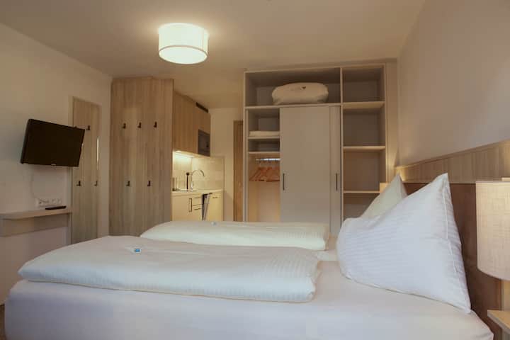 Appartement Schlossberg, Die Lilie - Appartements - Heiterwang