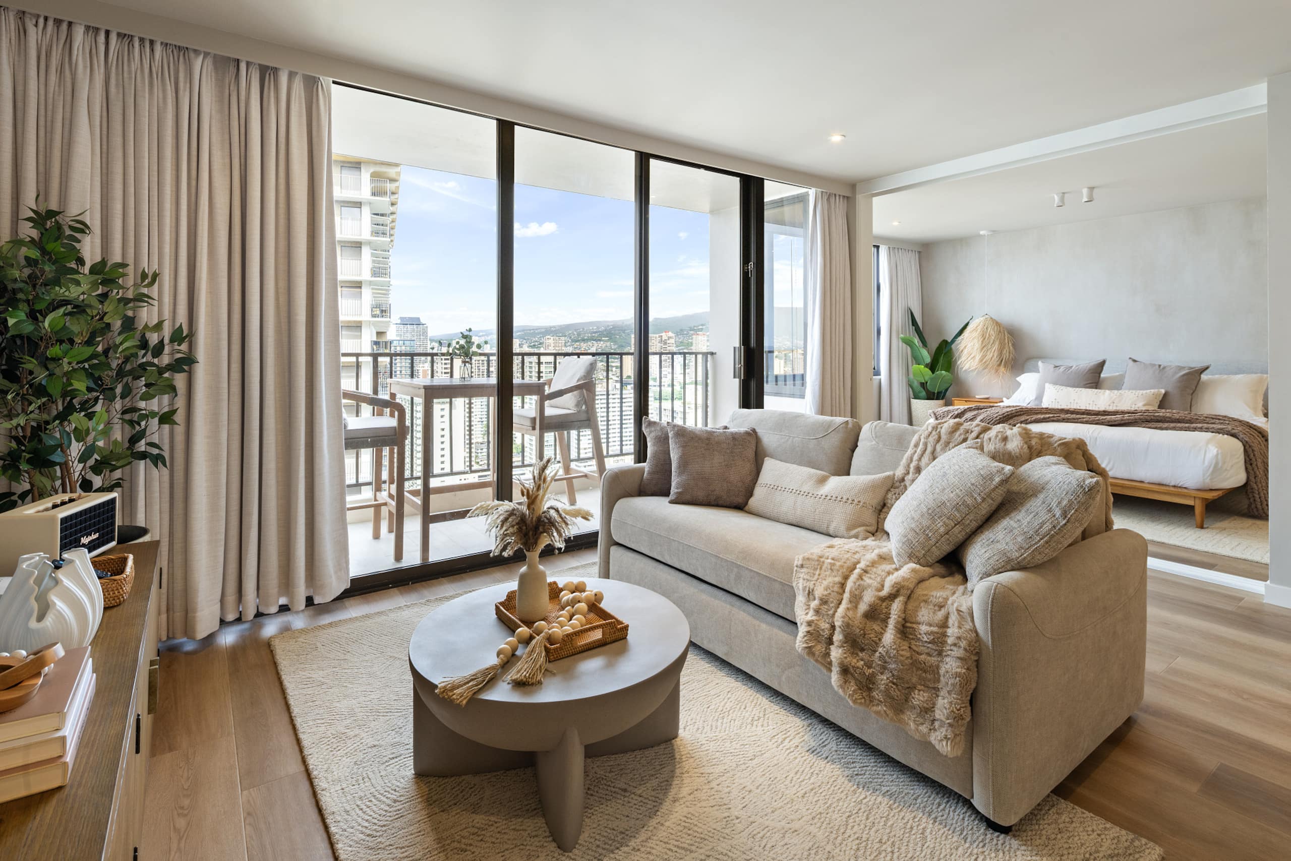 Waikiki Luxury Ocean Escape 33F – 1 Parking - Image 8