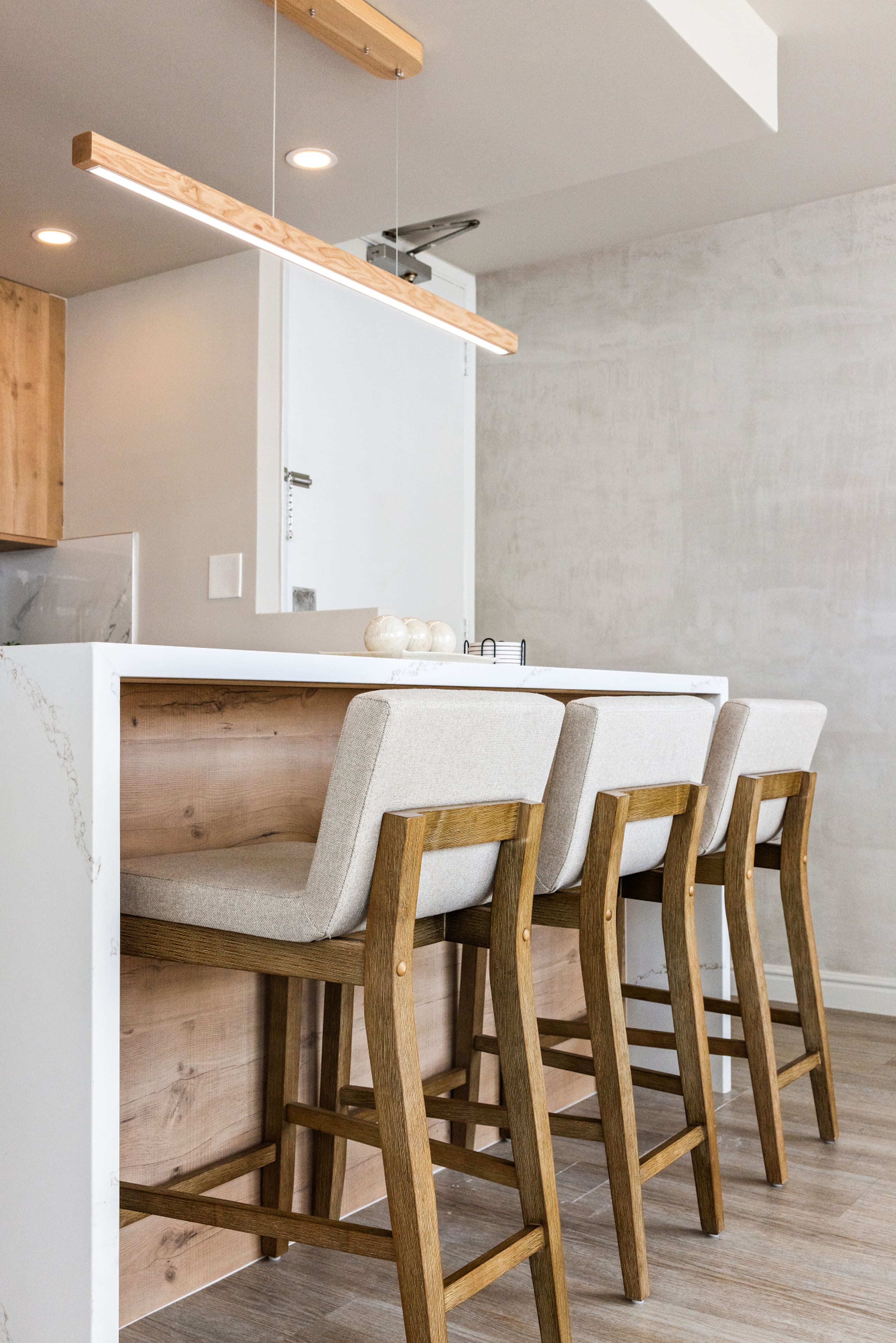 Waikiki Ocean View Retreat – Close to the Beach - Image 25