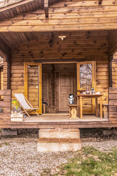 3 chalets + 1 chalet for groups of 15 - 20 people