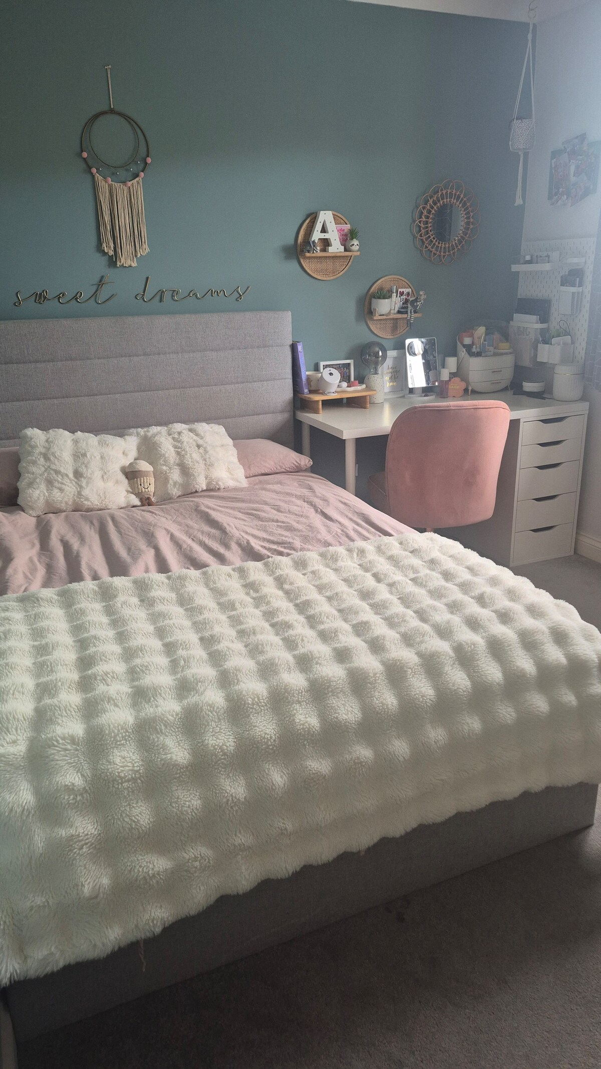 საძინებელი 1