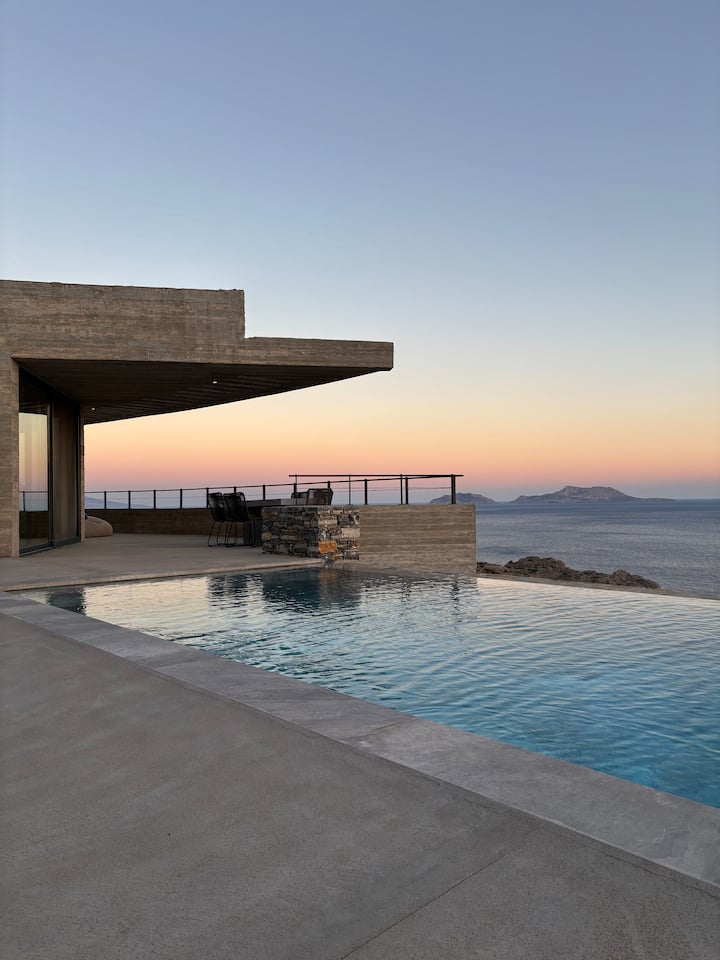 Eulimene • 4-br Design Villa • Open Sea Views - Grèce
