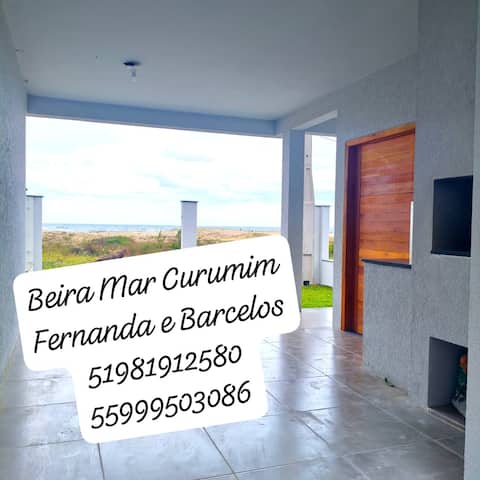 Beachfront house in Terra de Areia