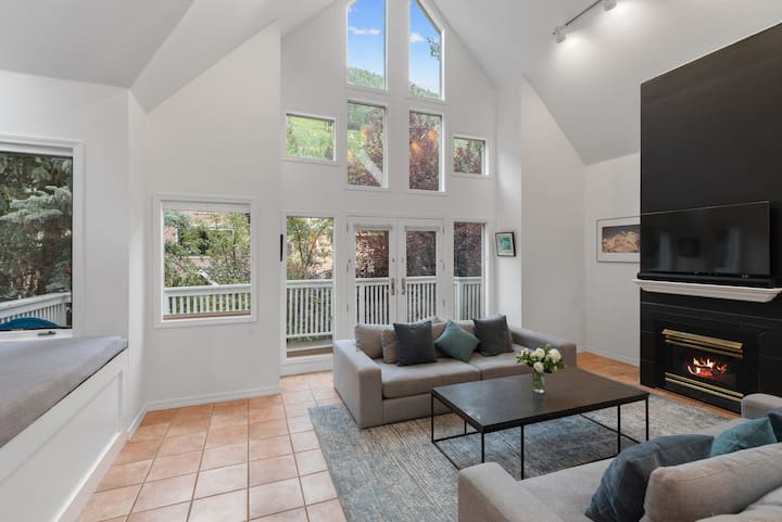 445 Depot Avenue  Elevated Telluride Comfort - オウレイ, CO