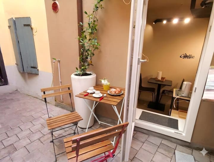 Covered&secureparking 10% Off|ac-wifi|24/7self Ci - Reggio Emilia
