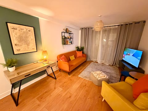 Successful Airbnb property: City Centre Haven in Blackstaff