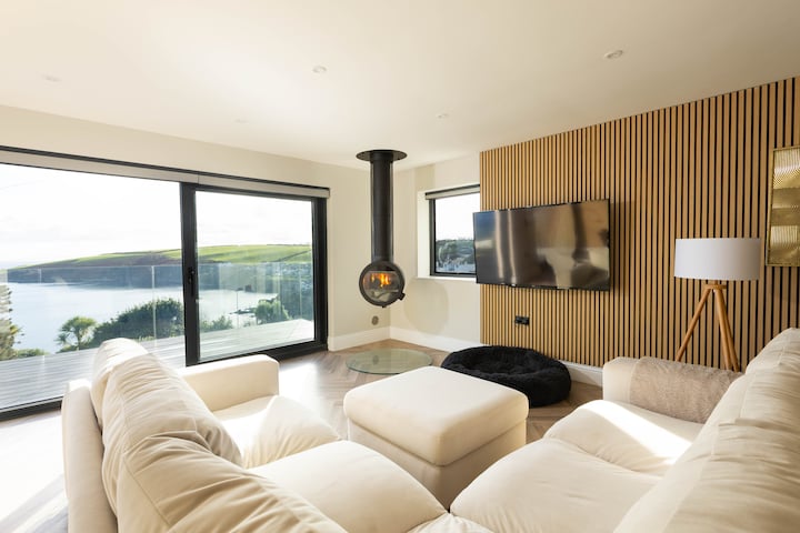 New! Coastal Home Sea Views Games Room Cinema Den - St Austell