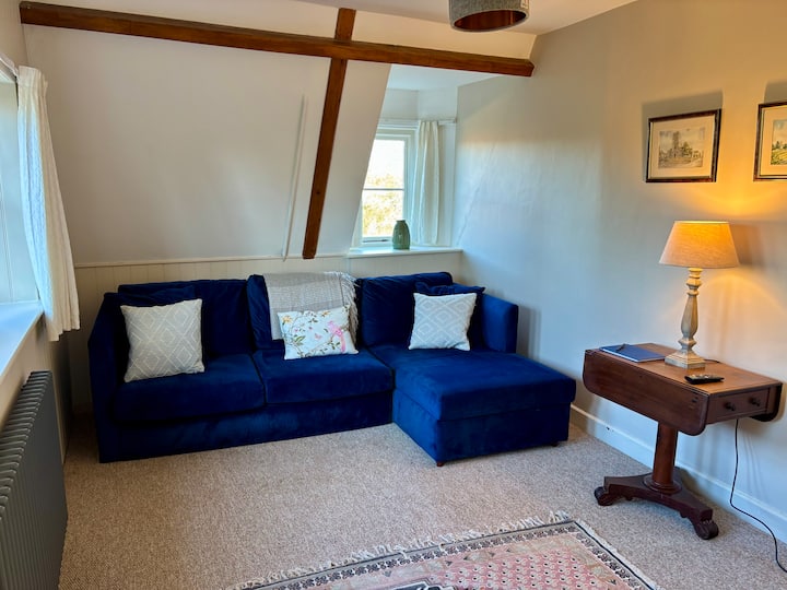 Cosy One Bedroom Flat In A Country House. - Bedfordshire