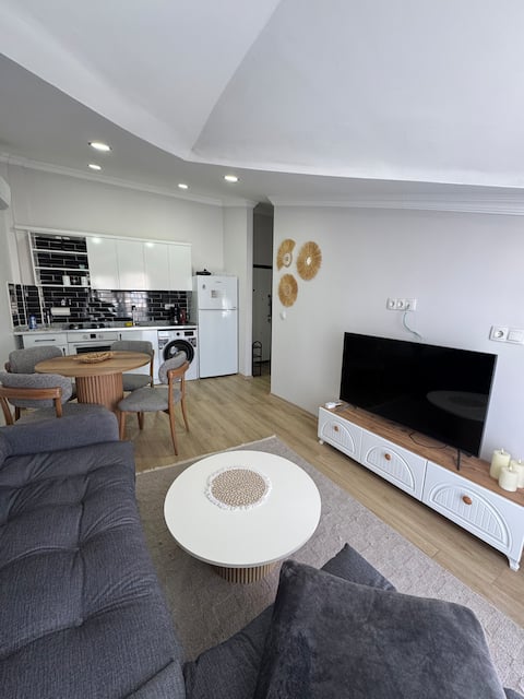Popular Airbnb listing: Modern 2-bedroom apartment with pool & beach proximity in Side in Manavgat