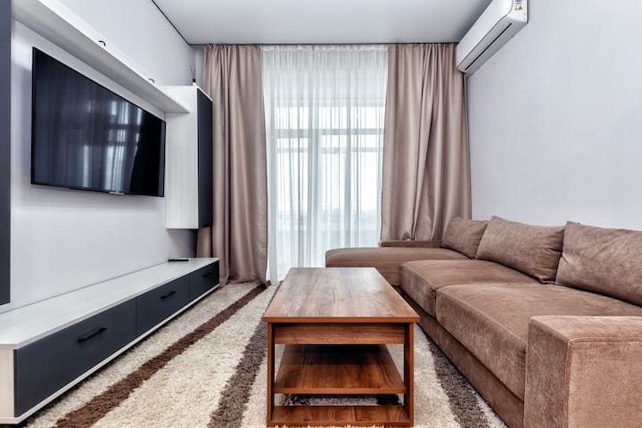 2-room Apartment On The Embankment Old Center - Cazaquistão