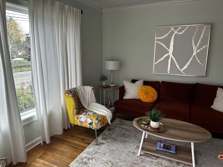Cozy 1 Bed/1bath Apartment With Bonus Gym And Desk - Vancouver, WA