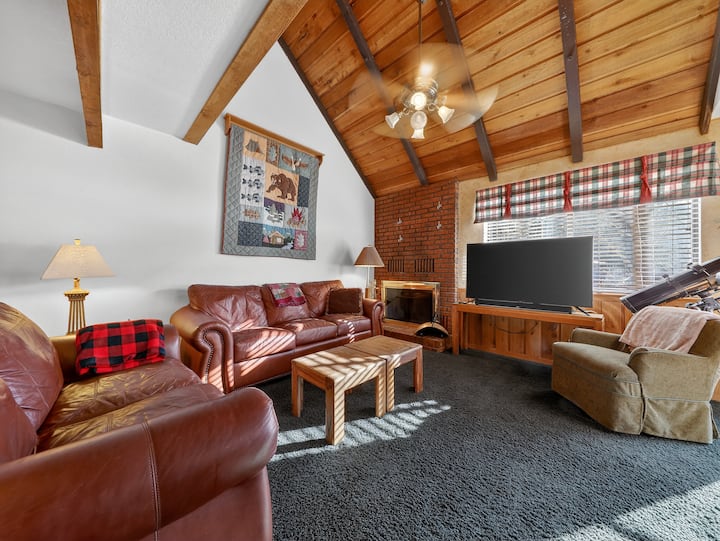 Amazing Views | Sleeps 6 | King Suite | Kitchen - Brian Head, UT
