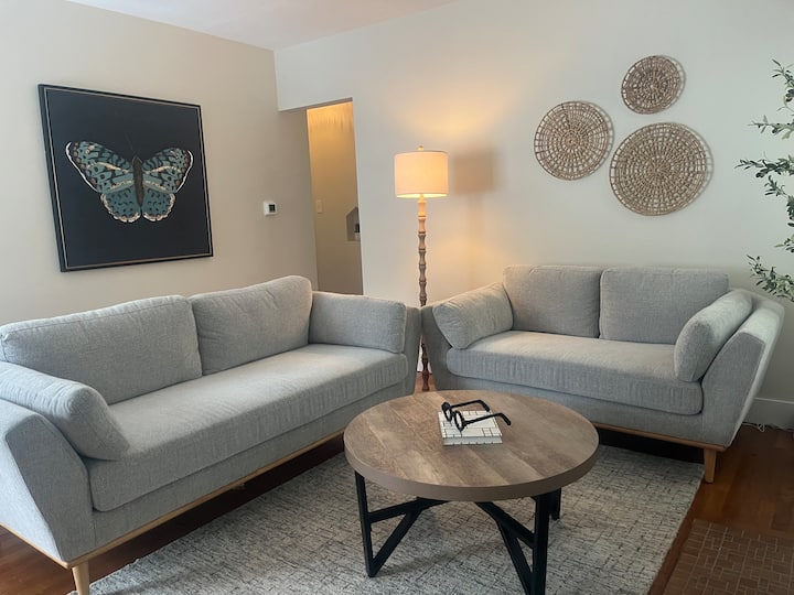 Hickory Haven - Heart Of Aksarben! - Omaha, NE
