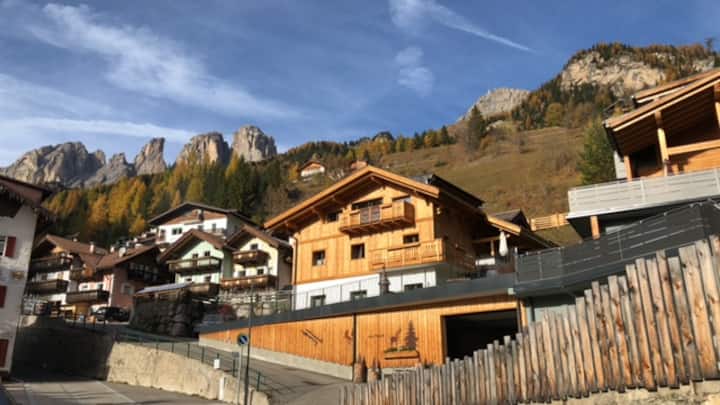 Attico Da 100 Mq, 7 Posti Letto - Val di Fassa