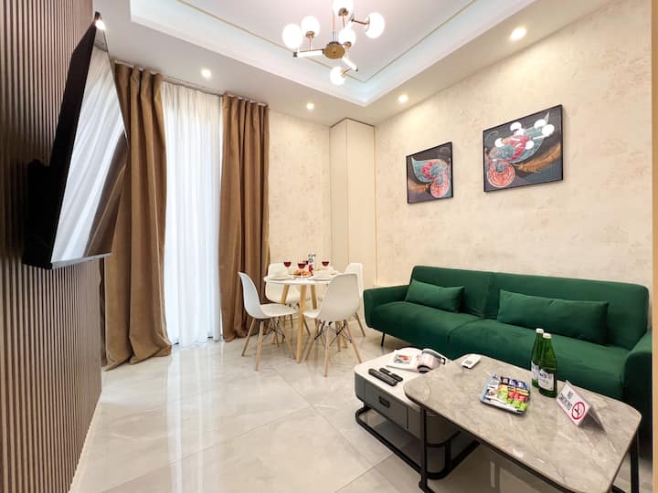Parkwood Residence | Premium 2br | Balcony & View - Uzbekistan