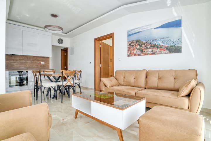 Ljubica - Superior Three Badroom Apartm. Sea View - Montenegro