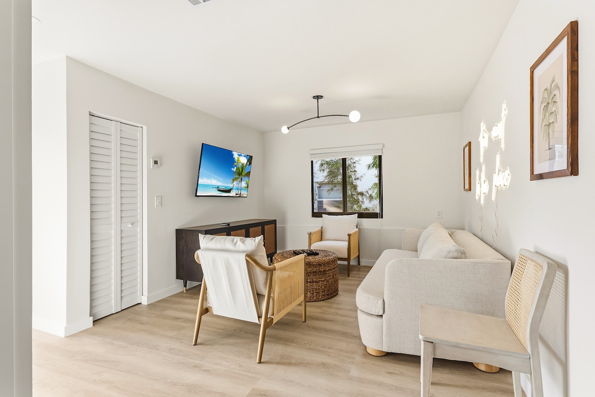 Deerfield Barn — view 4