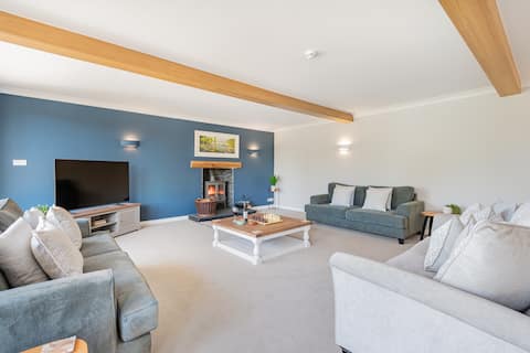 Top performing Airbnb: Woodland View - Stylish family-friendly home (NEW) in Windermere And Bowness
