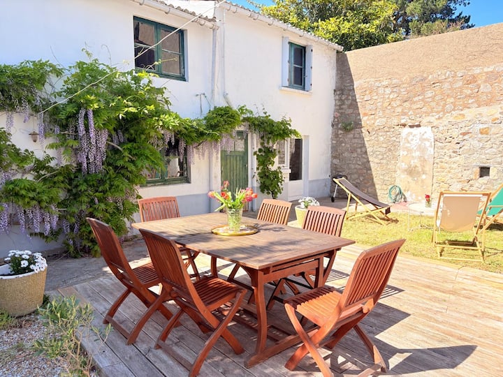 Maison Familiale Avec Jardin Proche Port Et Plages - Le Croisic