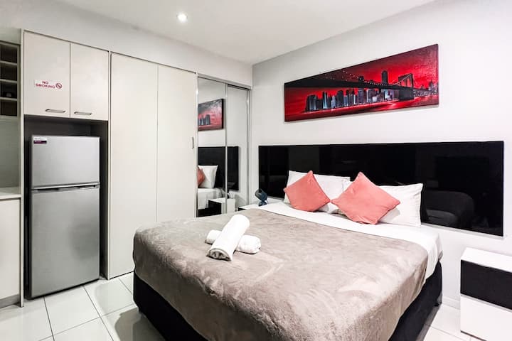 Discover Bliss:cbd Studio|balcony|pool|gym|sauna - Brisbane