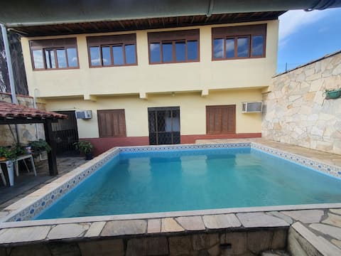 House with Pool and Barbecue in Iguaba Grande