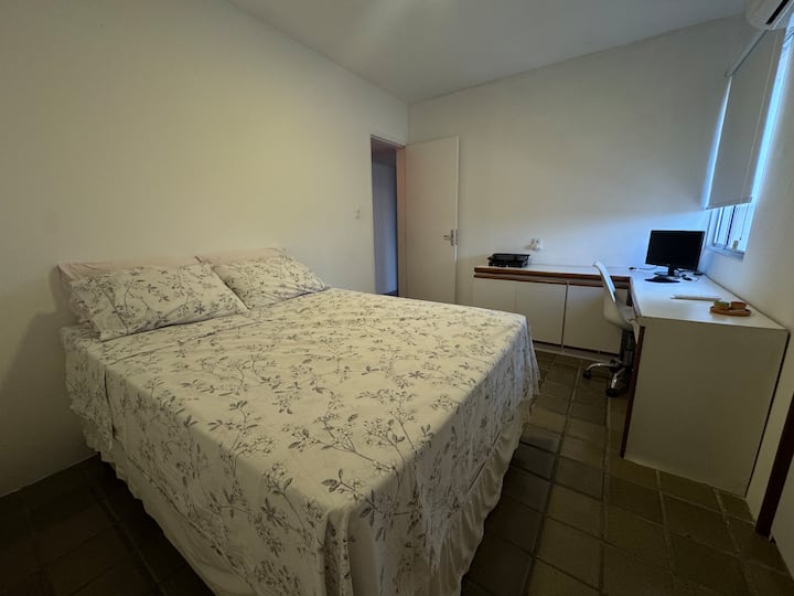 Dhomë gjumi 2