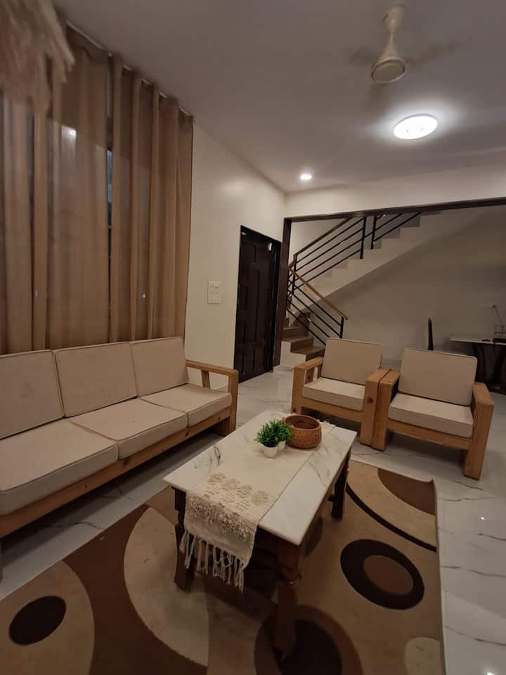 Living room 1 image 1