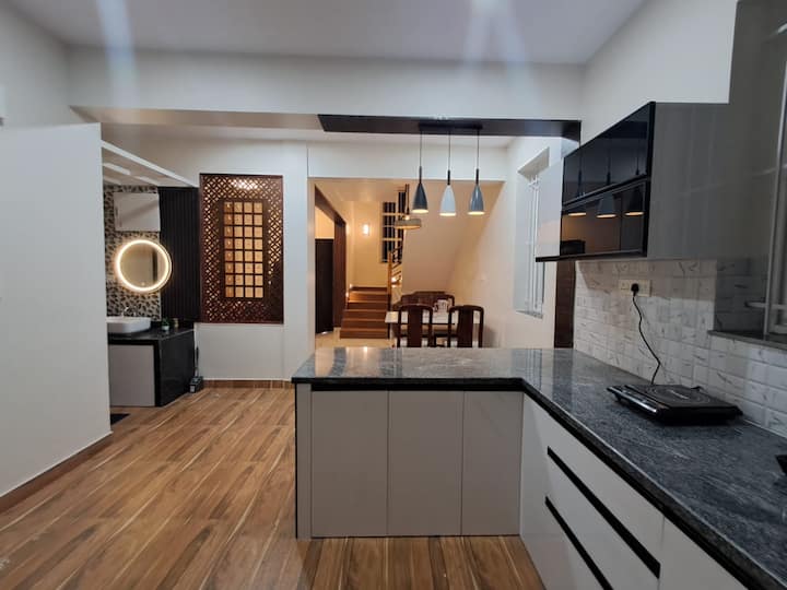 Full kitchen image 5