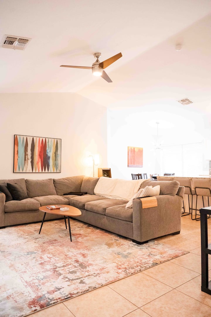 Guest Favorite • 4.9 • Clean & Cozy 3br North Phx - Phoenix, AZ